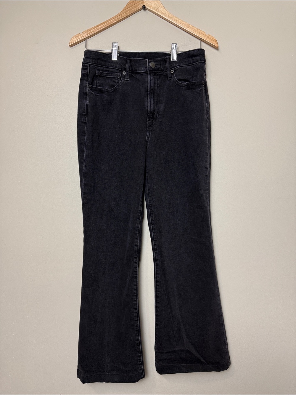 Gap 70’s High Rise Flare size 29